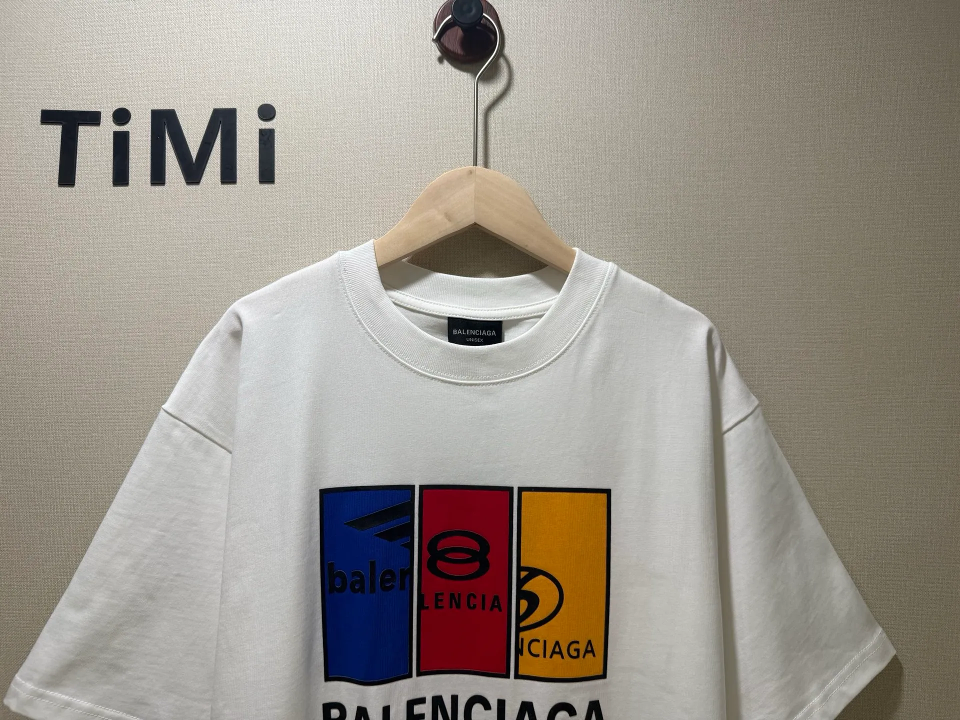 TM 1029 BALENCIAGA ：280 32 ： Hot Sale os 200 ：Black White Size：S M L XL